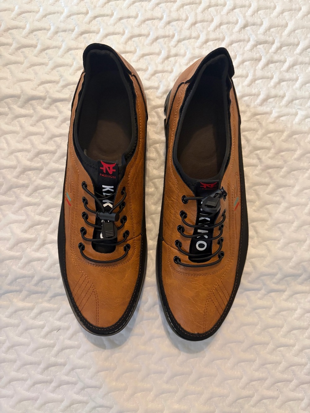 Men's Tan Leather-Look Casual Sneakers by klkyko